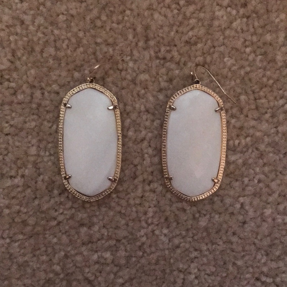 Kendra Scott Signature Danielle Earrings